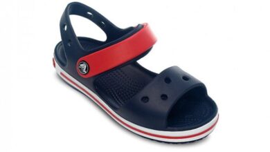 Photo of Почему детские сандалии Crocs стали летним хитом